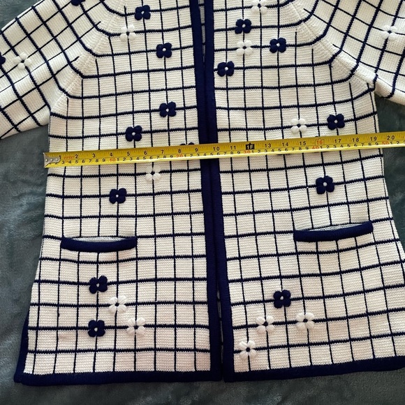 Lilly of California vintage open front cardigan sweater. - Picture 3 of 11